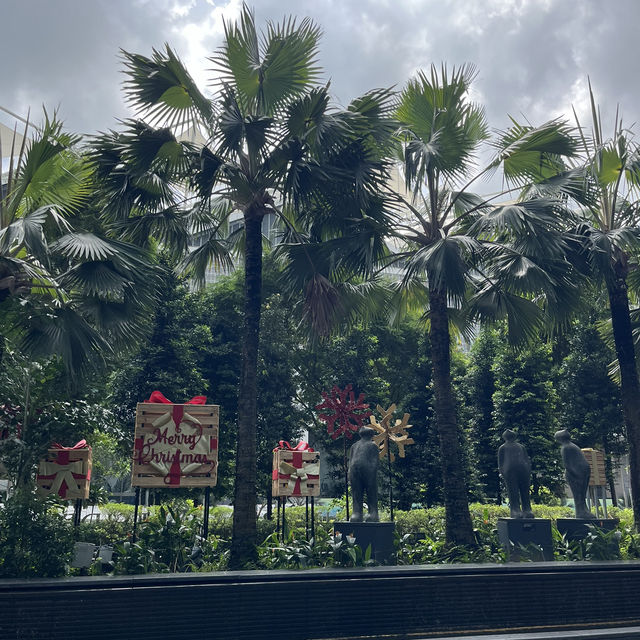 JW Marriott Singapore, Where Art and a Getaway Meet 