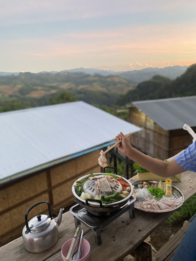 ที่พักบ้านจ่าโบ่ | จ.แม่ฮ่องสอน 🏡⛰️⛅️✨
