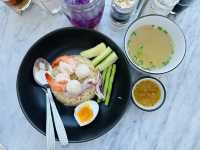 เกี๊ยวหนองบัว (สาขาวังหลัง) ร้านดังจังหวัดตราด