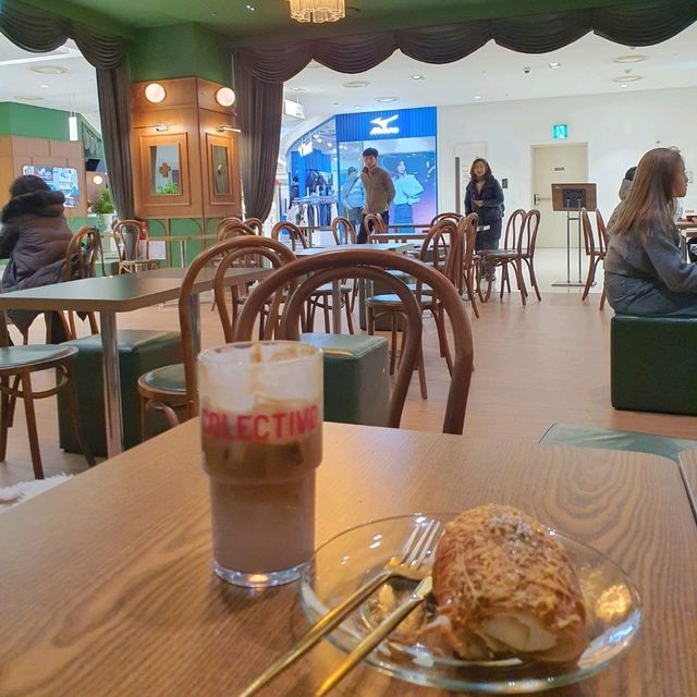 영등포 타임스퀘어 쫀득크림라떼 맛집.콜렉티보