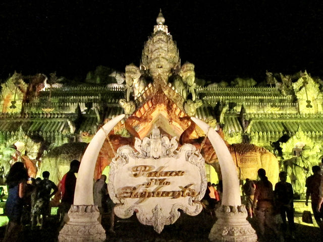 A Night of Wonder: My Mesmerizing Experience at Phuket FantaSea 