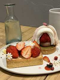 Delicious Comfort Food and Sweets at guang🍓