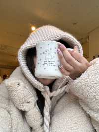 Cafe layered