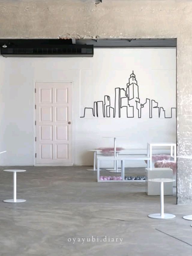 Key Cafe & Gallery