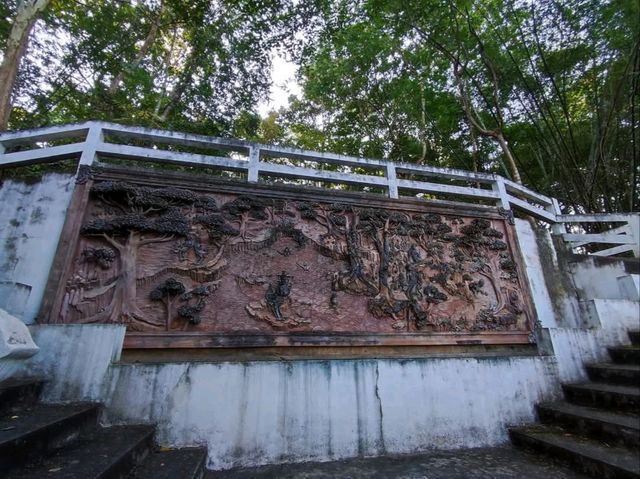 วัดสำคัญของจังหวัดพะเยา ตั้งอยู่บนดอยบุศราคัม