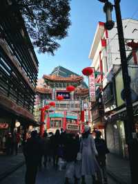  豪華絢爛な門が迎える✨横浜中華街の入口へ！