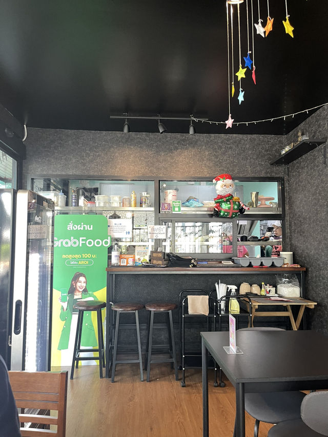 ✨🍽️ รีวิวร้านเสน่ห์ชาย อาหารไทยและขนม ✨🍽️
