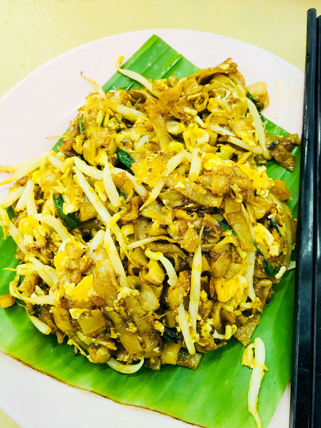 Savoring Chai Leng Park’s Street Food Delights! 🍜🔥