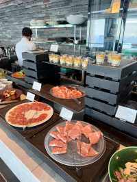 Amazing Lunch Buffet at XEX ATAGO GREEN HILLS with a View of Tokyo Tower