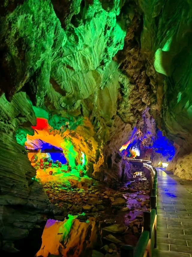 Qiliang Cave: The "Second Cave of China"