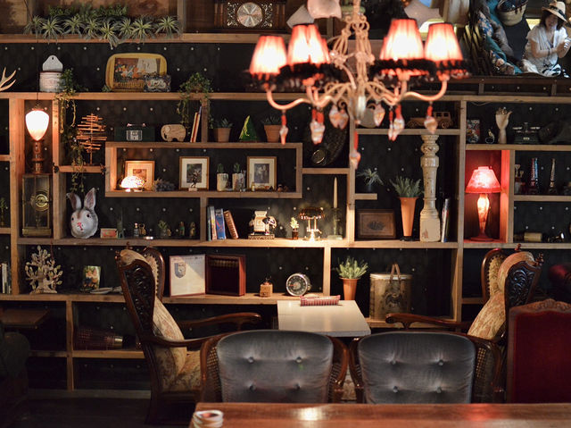 A Stylish French-Inspired Café in Shinjuku – APPARTEMENT301
