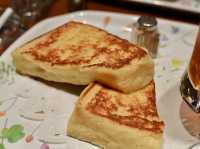 Fluffy French Toast at Cafe Aaliya