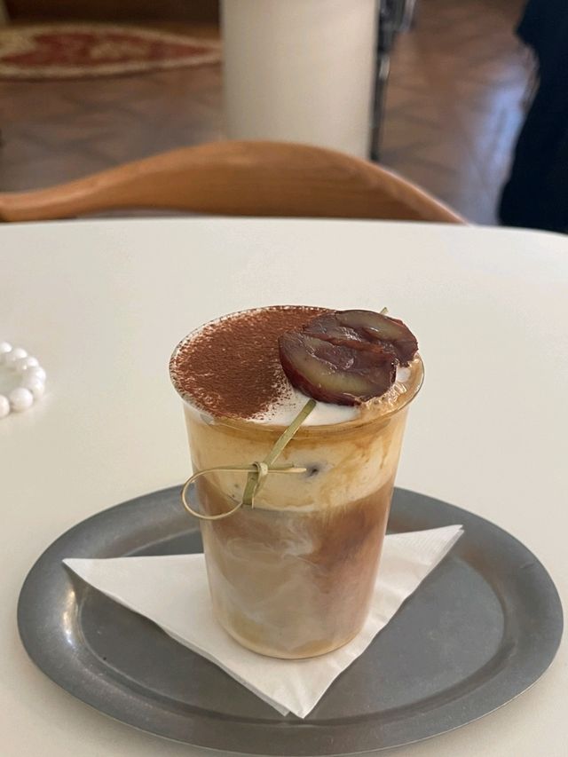 숙대입구역 남영동 분위기 좋은 카페 틸데