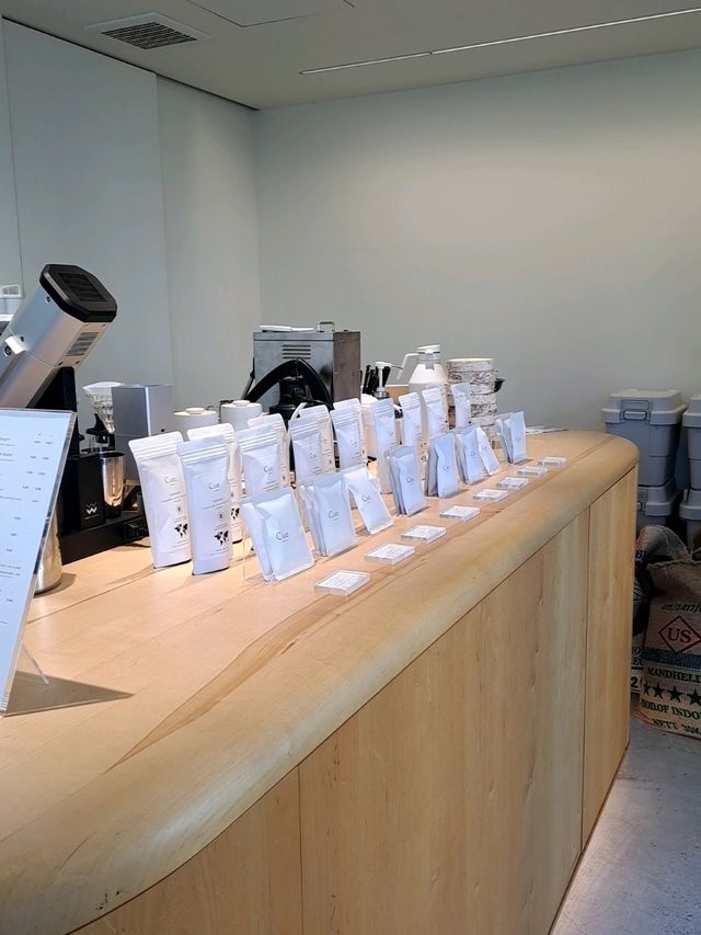 【広島市】店内で焙煎したこだわりのコーヒーでひと息