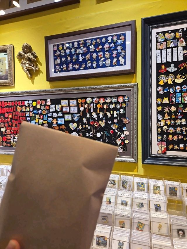 상해의 인사동 거리 , 티엔즈팡에서 쇼핑하기 🛍 - 향수, 마그넷, 기념품