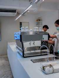 Mono cafe bkk l coffee all day breakfast