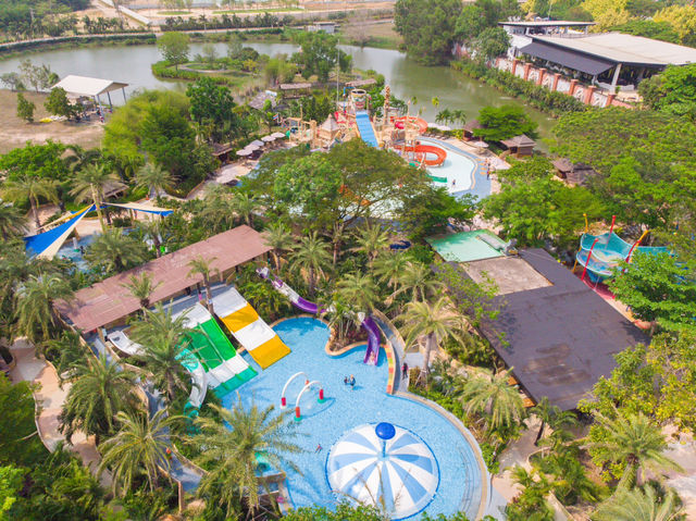 ฉลองสงกรานต์ กิจกรรมโชว์สุดพิเศษ สวนน้ำรามายณะ