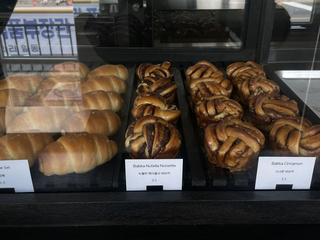 제주 서귀포/ 진짜 빵순이들에게 추천하고 싶은 빵 맛집 바가텔