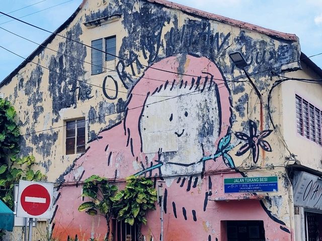 From Forts to Noodles: A Melaka Walk Filled with History and Flavor