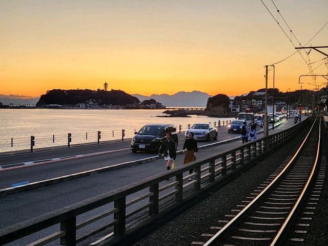 A Peaceful Escape: History and Sunset in Kamakura