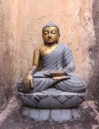 🇮🇳 摩訶菩提寺🛕佛陀在此菩提樹下成道