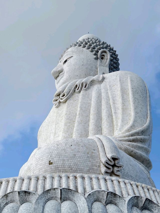 A Spiritual Journey to the Big Buddha Temple in Phuket