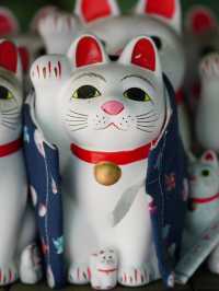 【東京】招き猫の発祥地  大小様々な猫ちゃんがぎっしり！