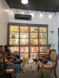 บ้านวิชั่นคาเฟ่ by กระแป๋ง สุรินทร์ 