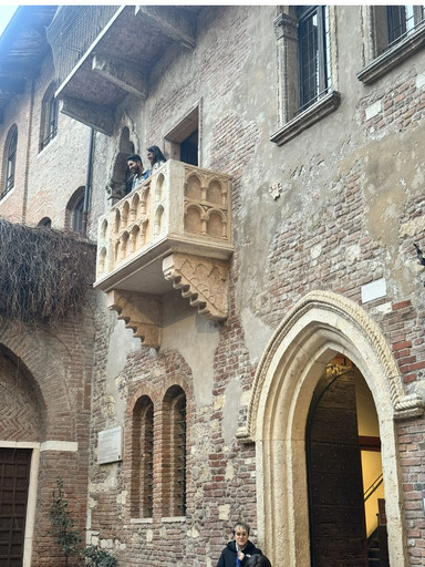 ロミオとジュリエットの舞台🇮🇹 | Trip.com ヴェローナ