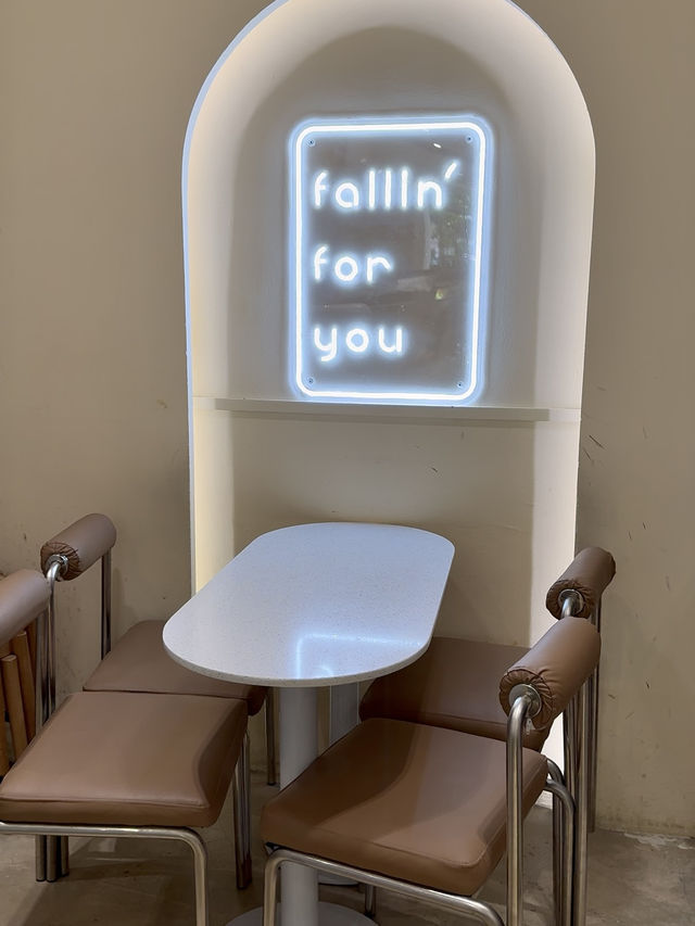 Dessert Dreams Come True at This Cosy Redhill Café