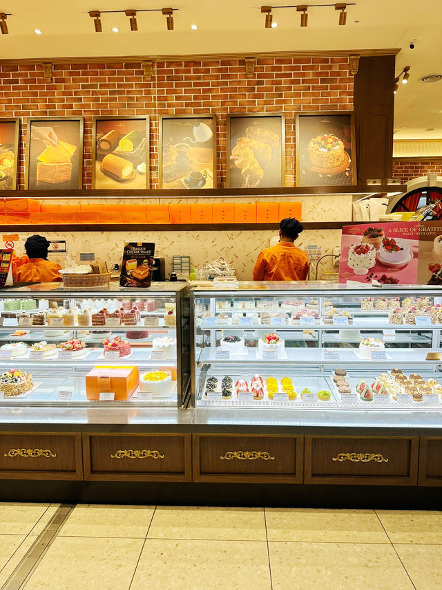 Sakura & Sourdough – A Sweet Bloom at Verrona Hills