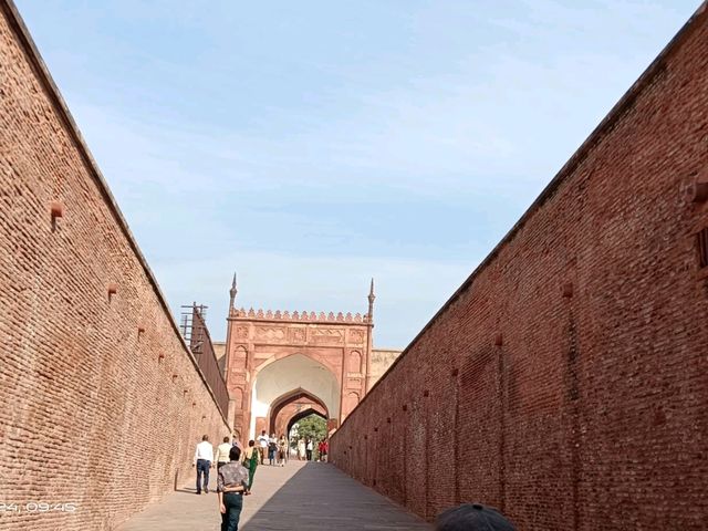 Agra Fort: A Timeless Marvel of Mughal Grandeur