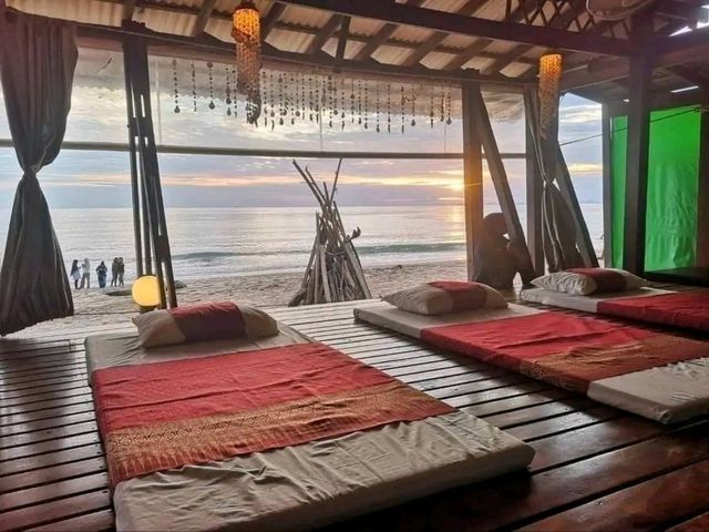 Koh Lanta Serenity – Slowing Down at Klong Nin Beach