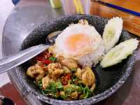 บ้านก๋วยเตี๋ยวซีฟู้ด By ป้าทิ้ง มิชลินไกด์