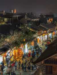 Timeless Charm Behind the Ancient Walls: A Stroll Through Dali Old Town