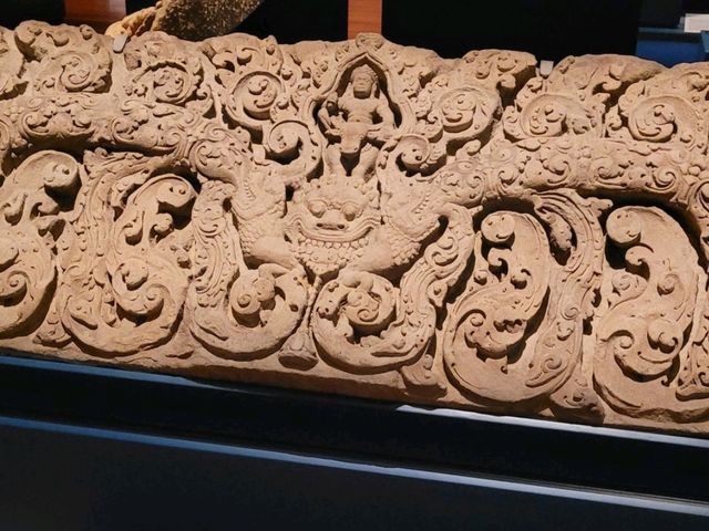 Buddhist and Hindu art ephiphany in South East Asia 