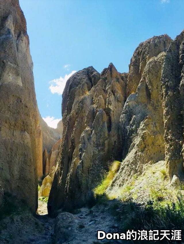 📍紐西蘭南島。Clay Cliffs 的沉靜壯麗