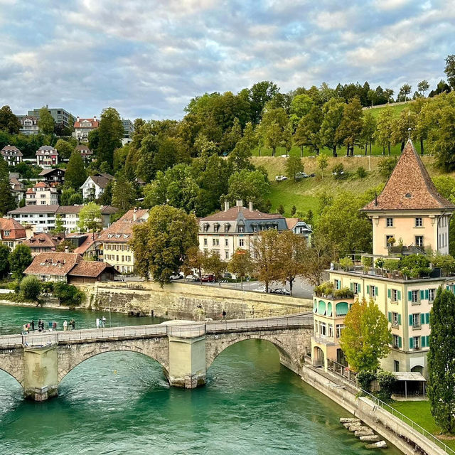 🌊🏞️ Aare River Adventure in Bern: Swim, Float & Soak Up Swiss Summer Bliss!