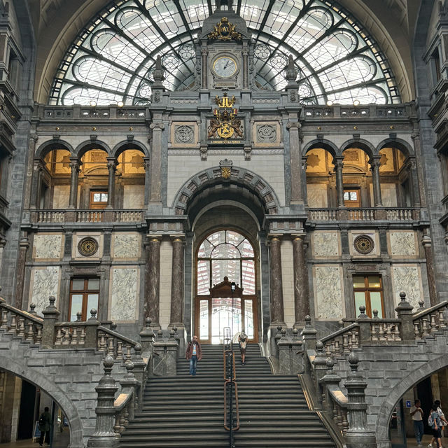 Belgium | Antwerp Super Detailed Itinerary & Travel Tips 🚆🎨