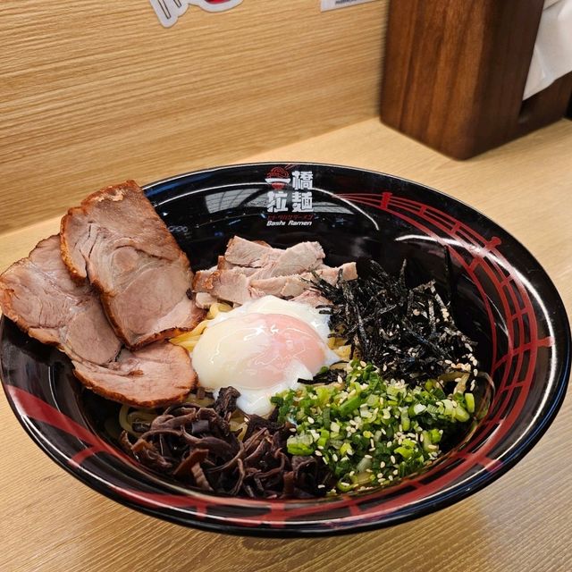 平民價錢就已經可以食到拉麵！