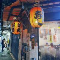 🍜台北快閃吃貨雷達啓動！流心魯肉飯、芝士奶蓋焙烏龍⋯這週末就衝吧🏃🏻‍♀️
