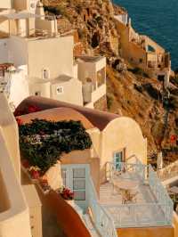 ☀️ Europe 🌍 Santorini on a Budget: Big Views, Small Price 🇬🇷✨