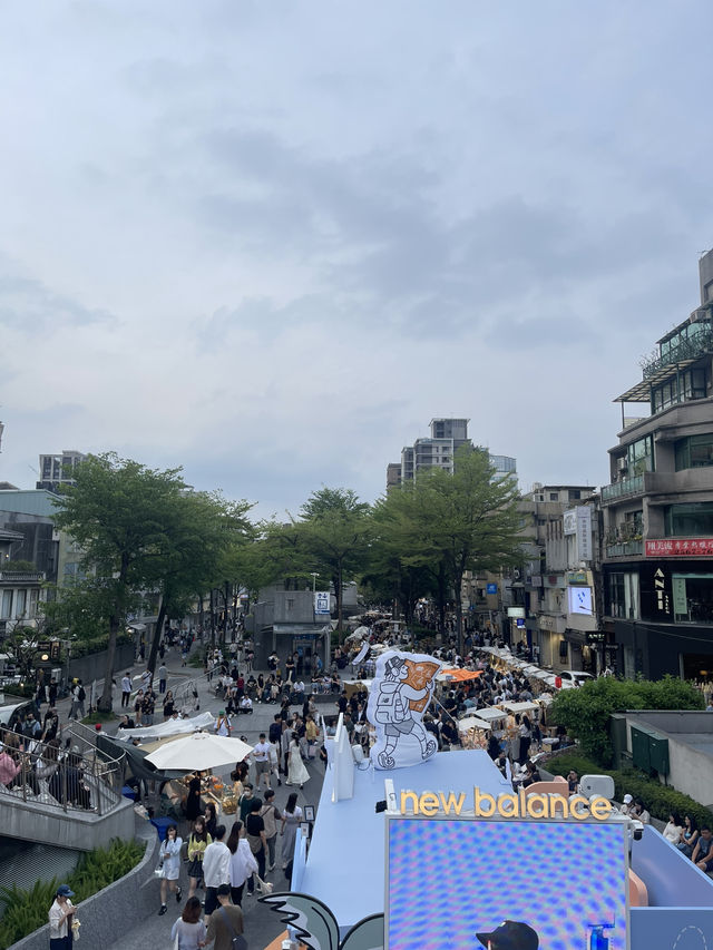  Zhongshan ย่านสุดฮิตของไต้หวัน