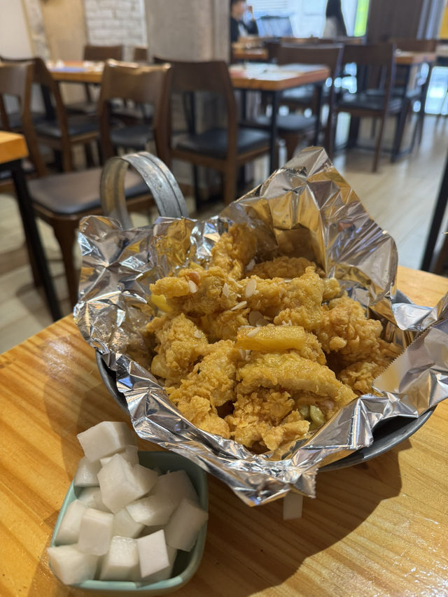 歐巴主理即炒熔岩蛋醬炒飯