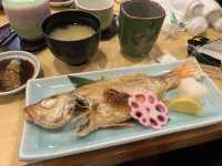 🍣 Fresh Slices of Niigata – Tomizushi Niigataekimaeten Review