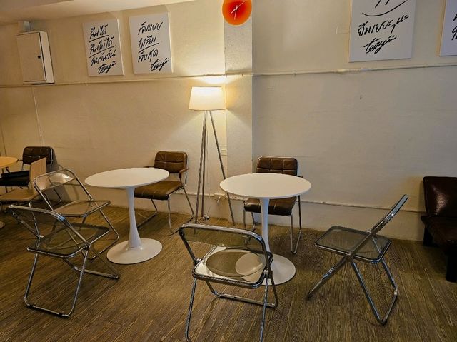 AIMMES Cafe 🤎