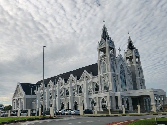 古晋文化新地标-全新翻修的圣彼得教堂（St. Peter's Church Padungan）