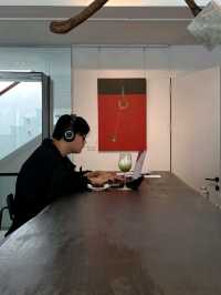 Abstrct Lounge