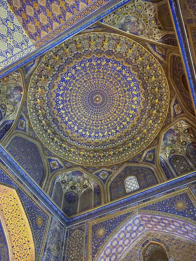 Explore the Majestic Registan Square in Samarkand, Uzbekistan 🇺🇿