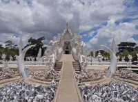 ✨ White Wonder in Chiang Rai — Wat Rong Khun